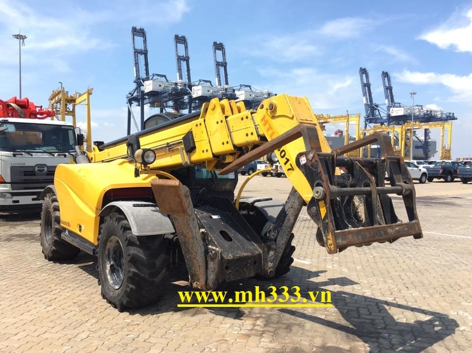 Xe nâng hàng đa năng 4 tấn Haulotte cần vươn telehandler