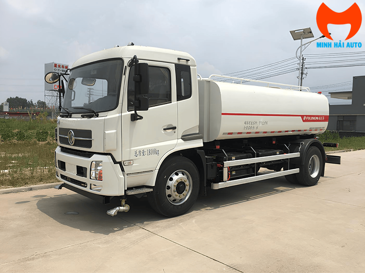 Xe phun nước rửa đường điện 10 khối