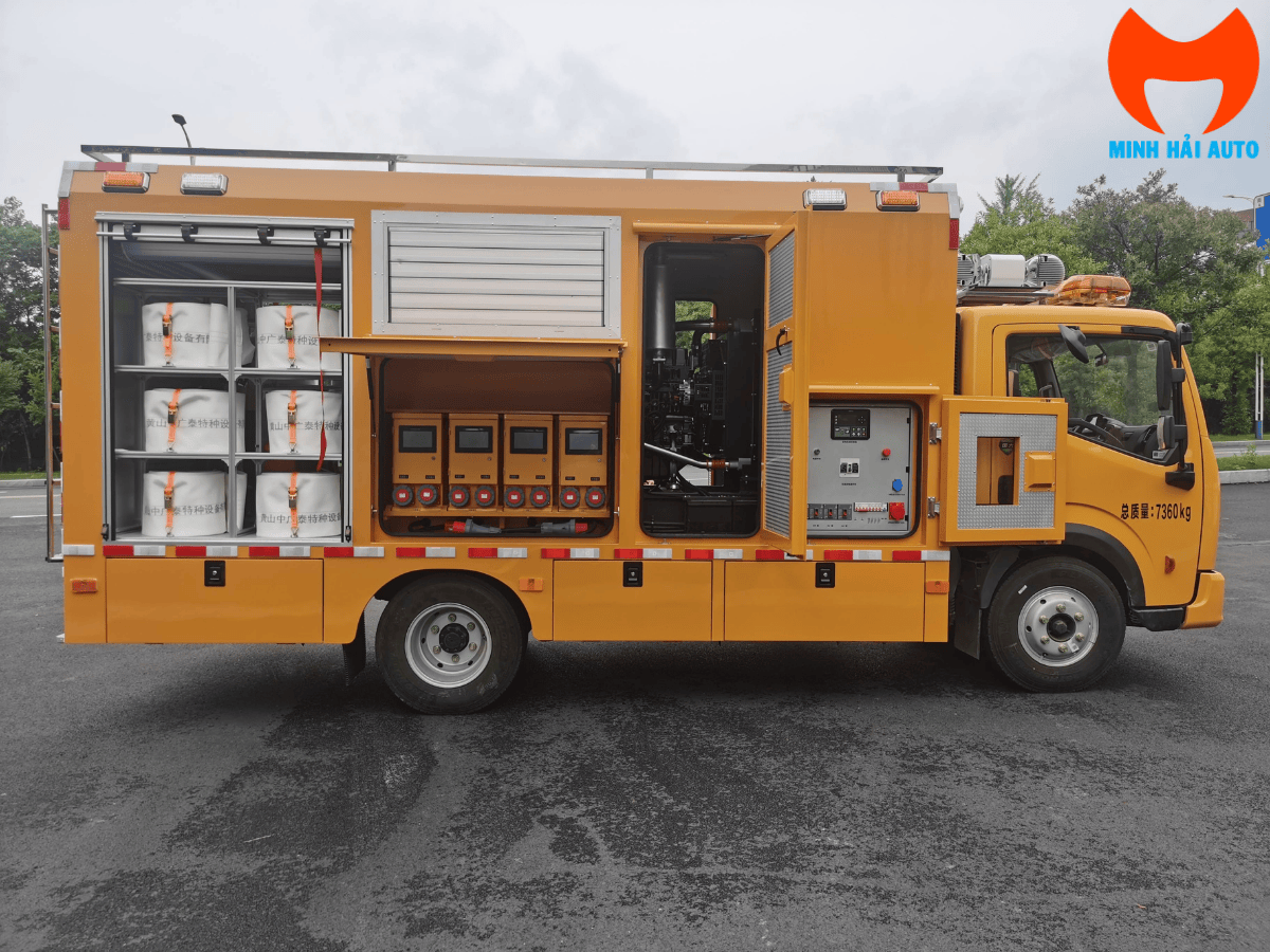 xe-thoat-nuoc-khan-cap-dongfeng