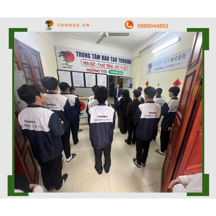 MỪNG XUÂN MỚI VỚI CÁC HỌC VIÊN TOHOKU SÔNG ĐÀ