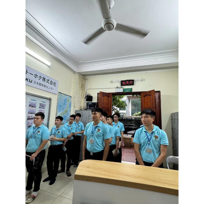 GIAO BAN BUỔI SÁNG TẠI TRUNG TÂM ĐÀO TẠO NGÀY 25/9/2026