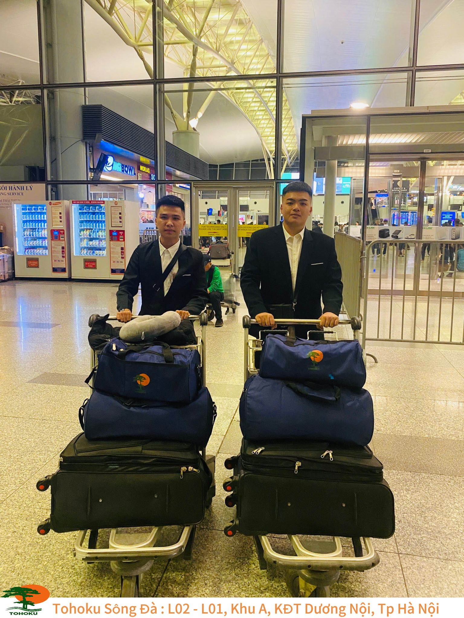 [27. 10. 2025 TIỄN BAY ] CHÚC MỪNG 02 TTS GIÁP VĂN LONG VÀ LÊ VĂN HIẾU NHẬP CẢNH THÀNH CÔNG