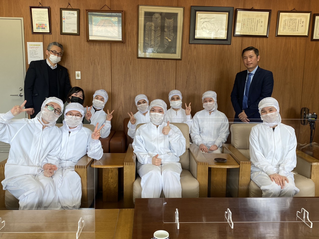 TUYỂN THỰC TẬP SINH CÁC ĐƠN HÀNG NỮ