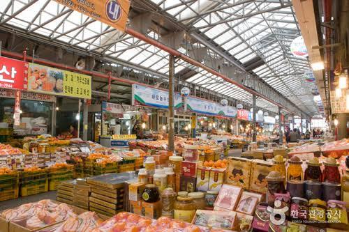 DU HỌC SINH VIỆT NAM CÓ THỂ ĂN GÌ Ở HÀN QUỐC VỚI NGÂN SÁCH TIẾT KIỆM?