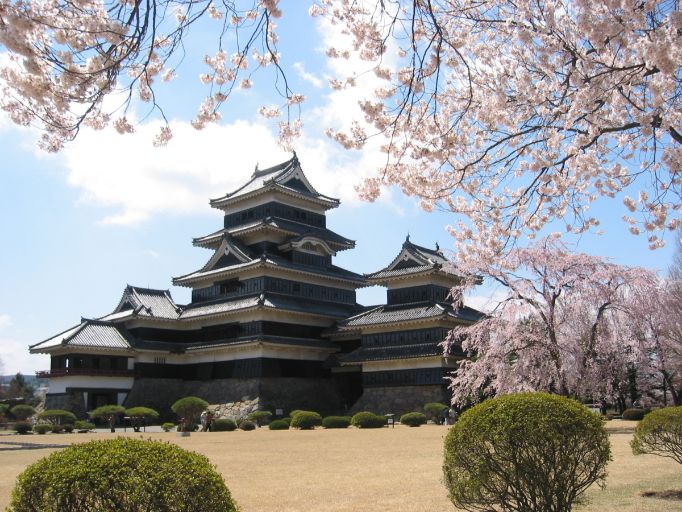 TRƯỜNG NHẬT NGỮ FIRST STUDY TRƯỜNG NHẬT NGỮ FIRST STUDY