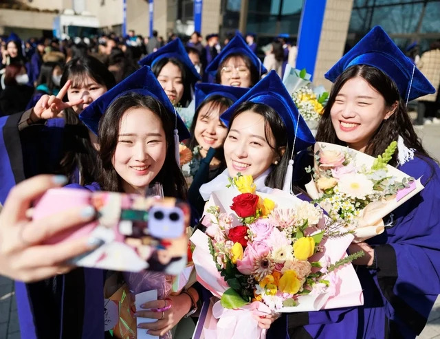 ​​​​​​​HỌC LỰC TRUNG BÌNH CÓ ĐI DU HỌC HÀN QUỐC ĐƯỢC KHÔNG? CÁCH CHỌN NGÀNH PHÙ HỢP