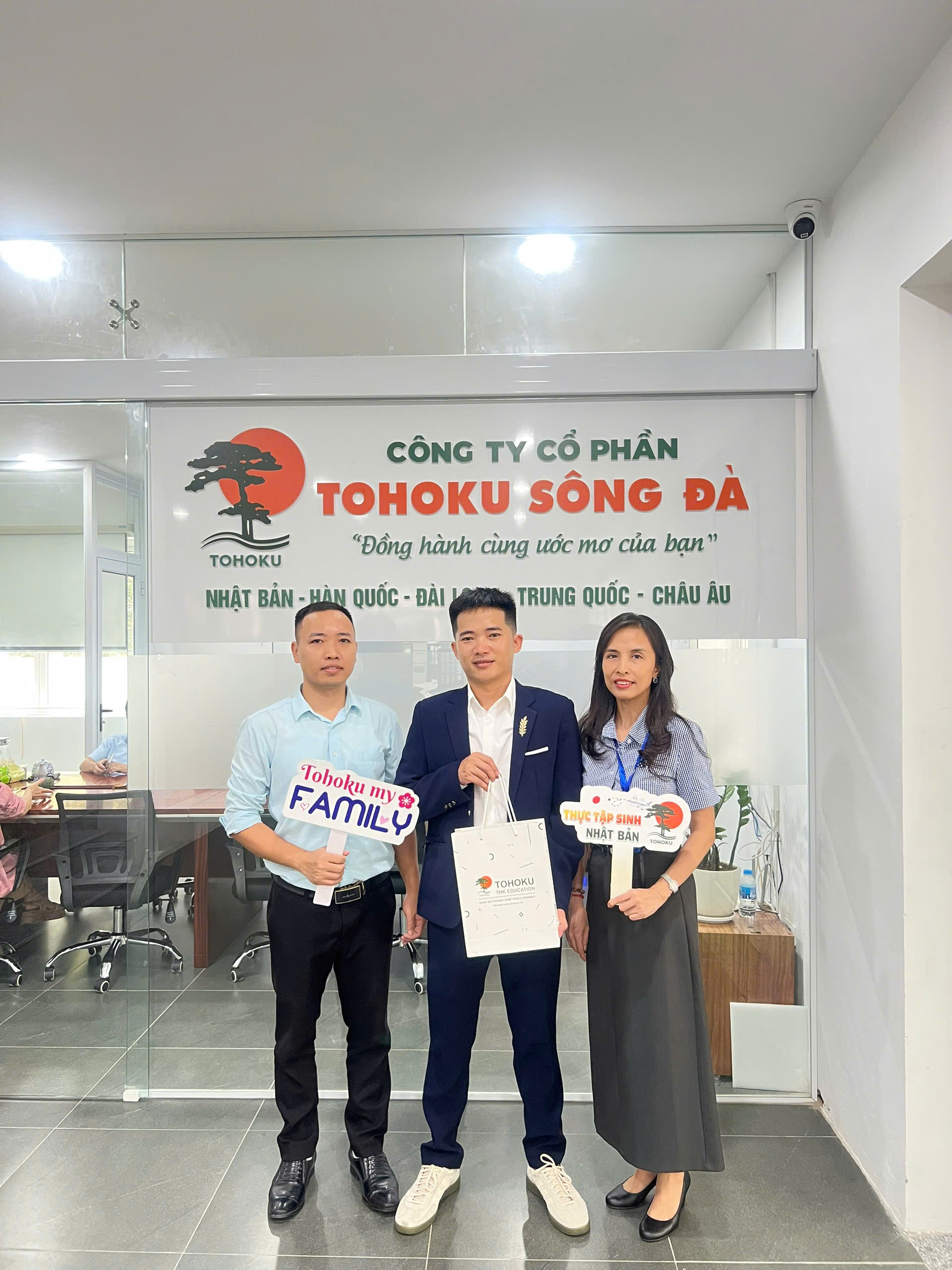 [ 26.09.2025 ] Chúc Mừng Thực Tập Sinh Nguyễn Văn Mạnh Xuất Cảnh Thành Công