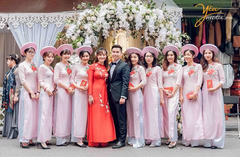 Chụp ảnh phóng sự đám hỏi chủ chuỗi nhà hàng ẩm thực Thái Lan