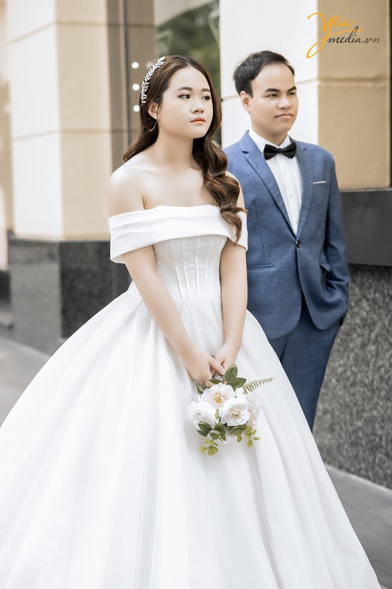 Bộ ảnh cưới của cặp đôi Thu Trang- Thế Chiến tại phố cổ Hà Nội