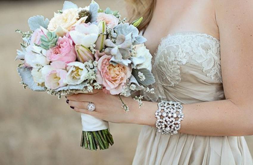 5 lưu ý trong chọn hoa cưới và giữ hoa cưới tươi lâu