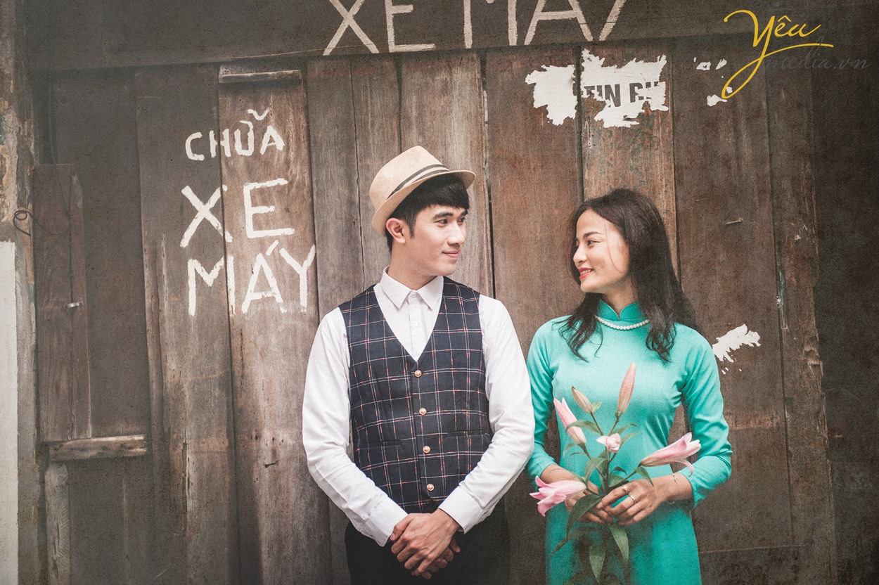 chụp ảnh cưới áo dài sơ mi kiểu cổ điển hà nội