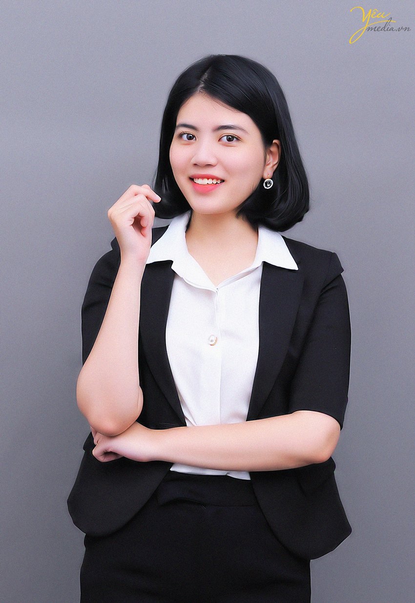 Chụp ảnh profile cho người Hàn Quốc tại Hà Nội - Korean Portrait Photography