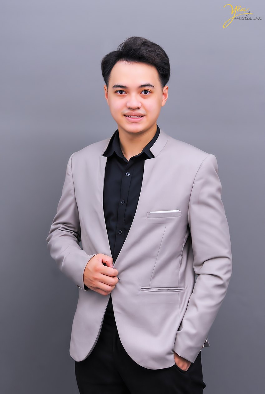 Chụp ảnh profile cho người Hàn Quốc tại Hà Nội - Korean Portrait Photography