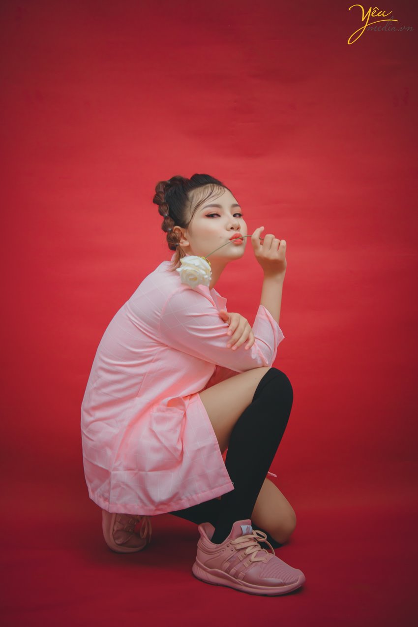 Chụp ảnh concept cá tính, nổi loạn "chất lừ" trong studio Hà Nội: