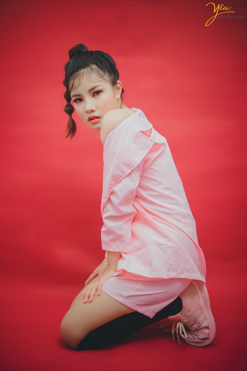 Chụp ảnh concept cá tính, nổi loạn "chất lừ" trong studio Hà Nội: