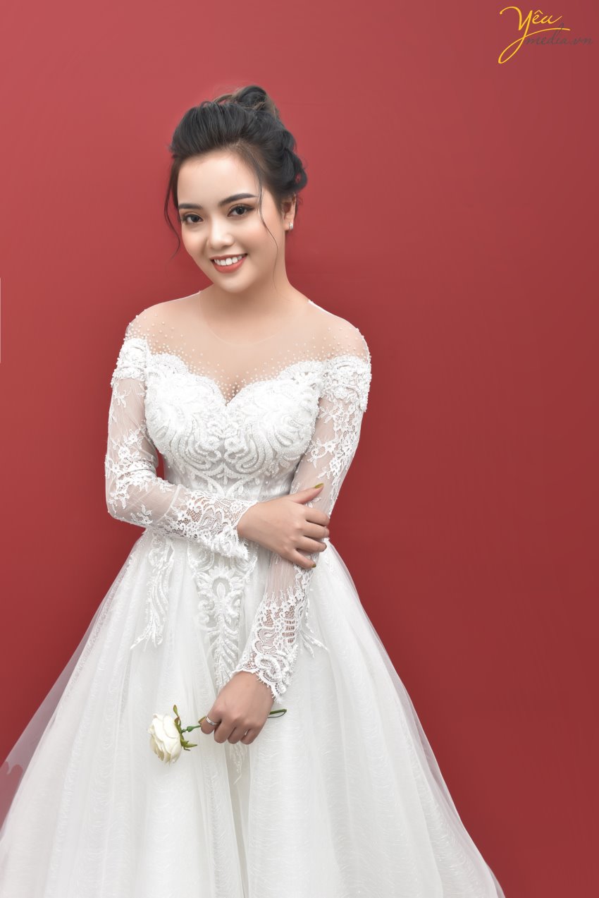 Chụp ảnh chân dung beauty trong studio và sản phẩm mỹ phẩm tại hà nội