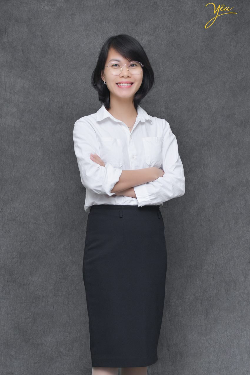 Chụp ảnh chân dung nghề nghiệp - profile company cho cán bộ công ty tại hà nội trong studio