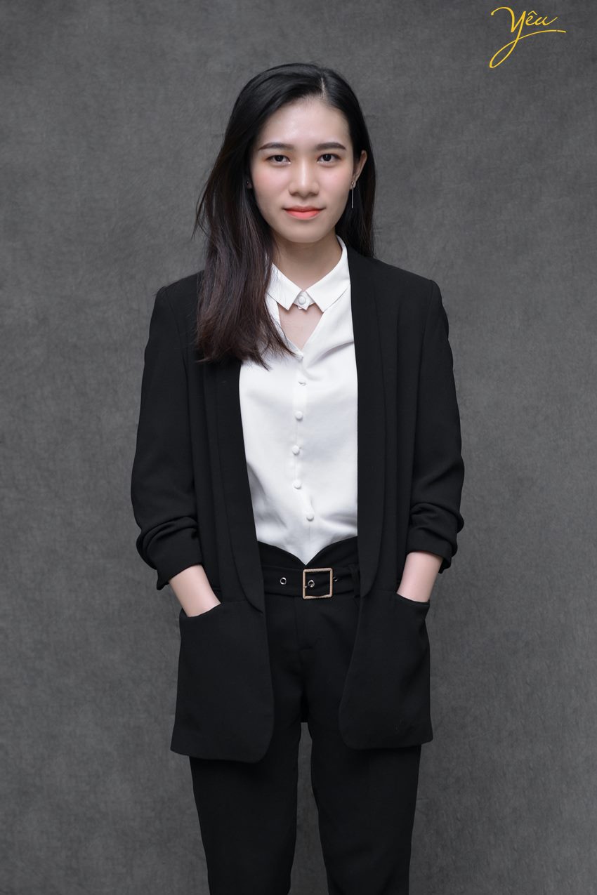 Chụp ảnh chân dung nghề nghiệp - profile company cho cán bộ công ty tại hà nội trong studio