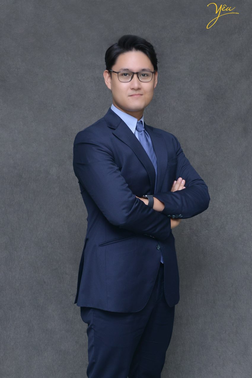 Chụp ảnh chân dung nghề nghiệp - profile company cho cán bộ công ty tại hà nội trong studio