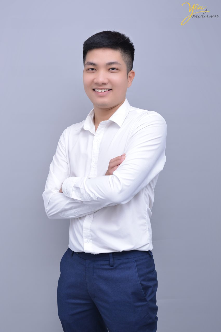 Chụp ảnh chân dung nghề nghiệp - profile company cho cán bộ công ty tại hà nội trong studio