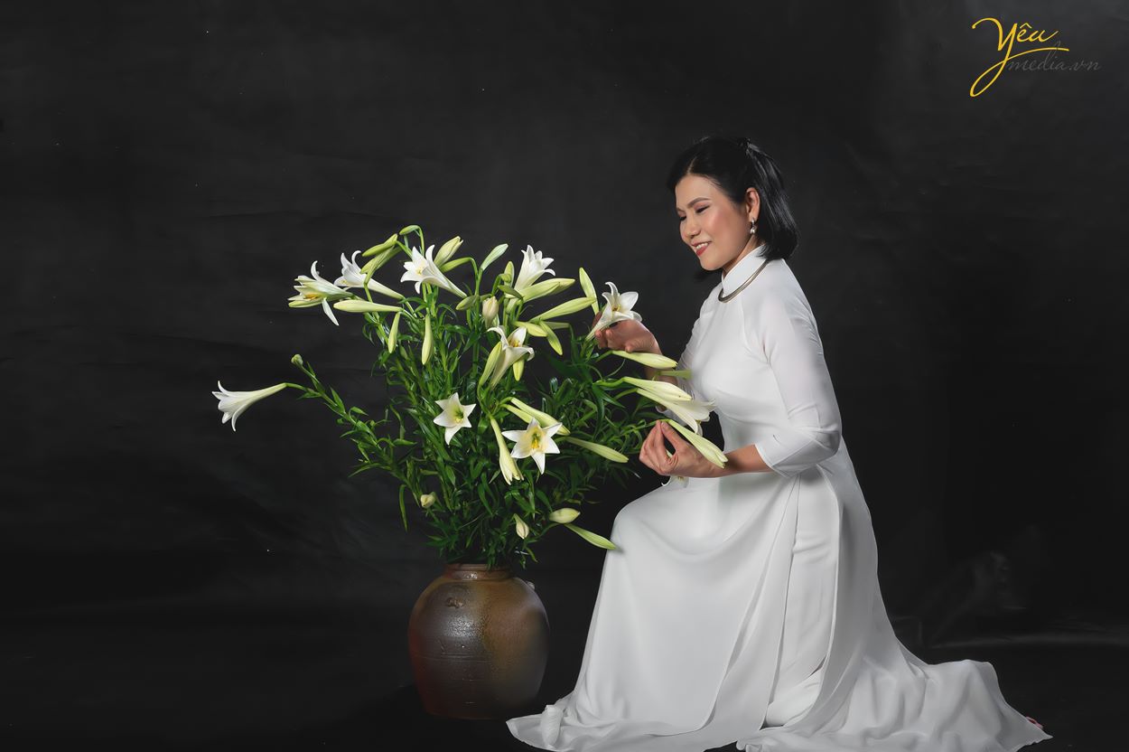 Váy suông chân xòe loa kèn hoa tiết hoa hồng V469 tại Thời Trang Thủy