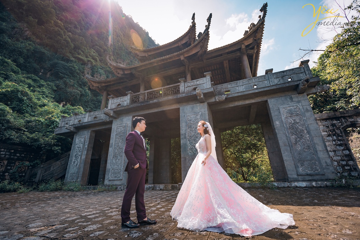Gói chụp cưới tại Ninh Bình. Tràng An - Tuyệt Tình Cốc - Cổng Tràng An