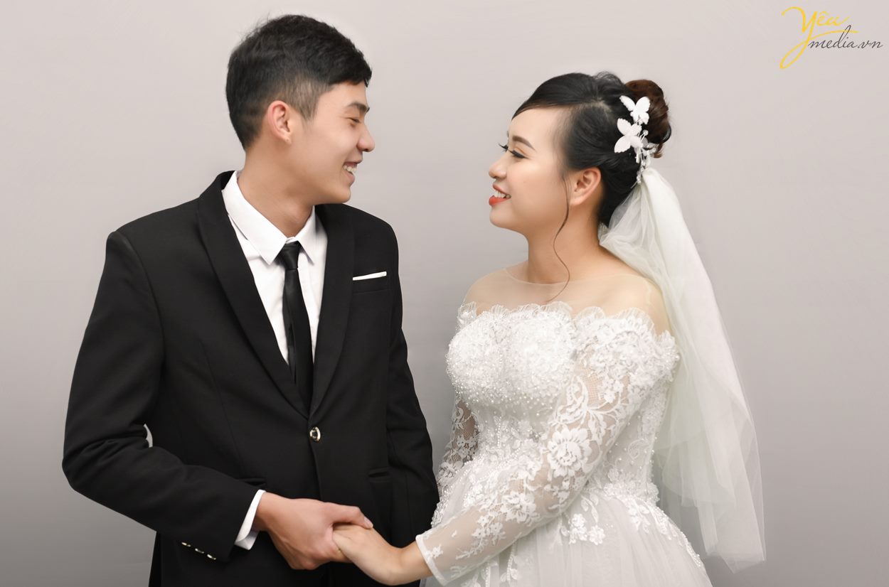 Chụp ảnh cưới, in album và ảnh phóng lấy ngay sau 48h tại Hà Nội