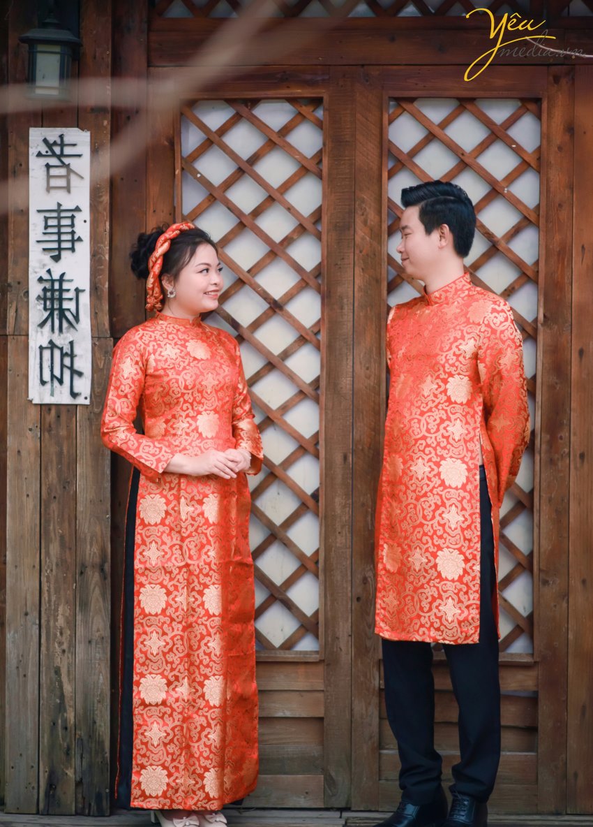 Với tiêu chí đẹp, sang trọng và gợi cảm, ảnh viện áo cưới Yeu Media luôn mong muốn các cô gái trẻ tìm thấy những tiêu chí đó trong bộ ảnh cưới của mình. Yêu Media ngày nay đã trở thành một cái tên quen thuộc, là nơi thường xuyên được tìm đến của các đôi bạn trẻ muốn ghi dấu kỷ niệm đẹp của cuộc đời.