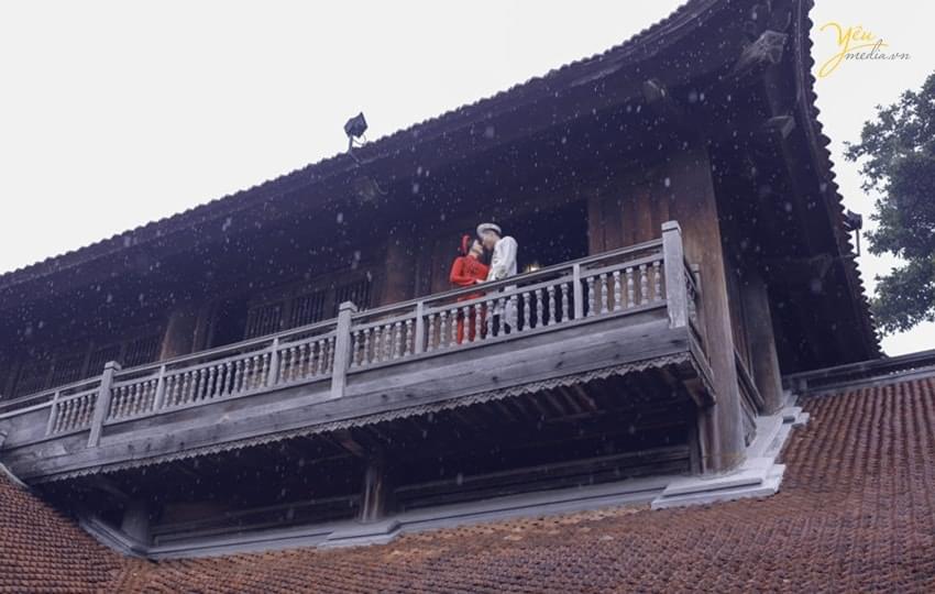 Chụp ảnh cưới ở Văn Miếu Quốc Tử Giám