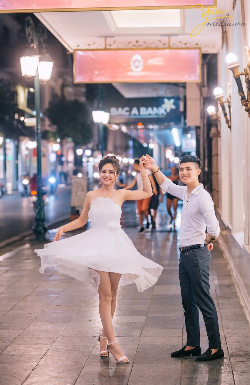 chụp ảnh cưới chọn địa điểm bờ hồ có được không