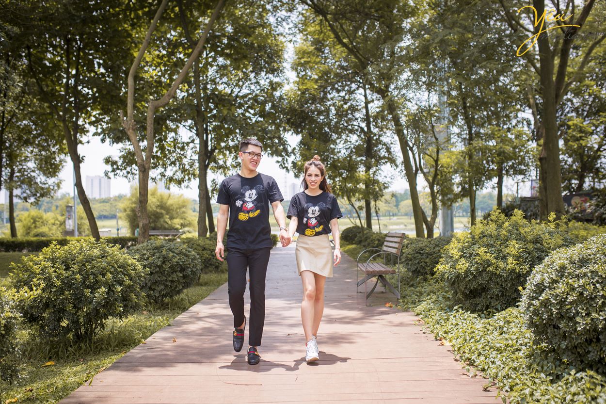 Nếu bạn đang băn khoăn trong việc lựa chọn một Studio chụp hình cưới chuyên nghiệp, đẳng cấp. Thì đừng ngần ngại chọn Yêu Media. Chúng tôi sẽ mang đến cho hai bạn những trải nghiệm về dịch vụ cưới hoàn hảo. Yêu Media sẽ là một phần giúp ngày cưới của hai bạn được trọn vẹn và ý nghĩa. 