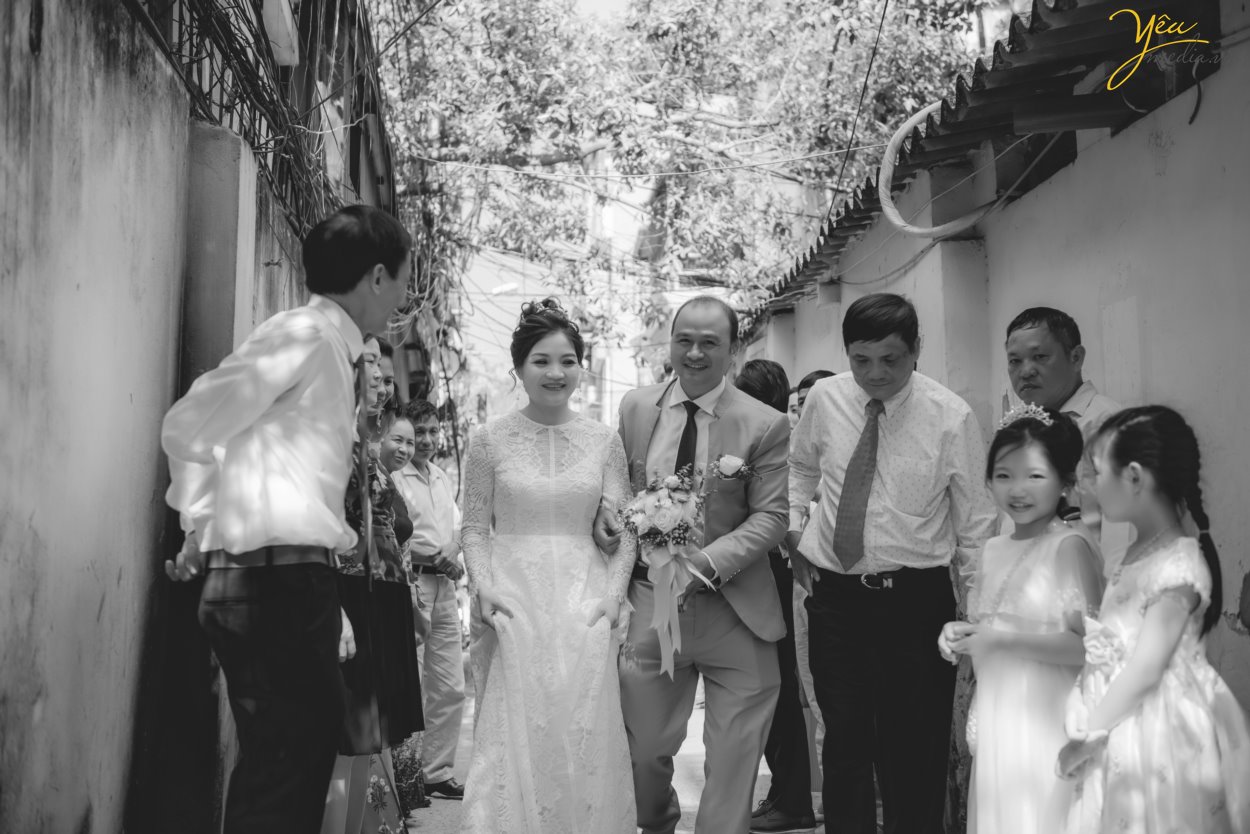 Chụp ảnh phóng sự cưới tại trung tâm Trống Đồng Palace - Mê Linh Plaza Hà Đông