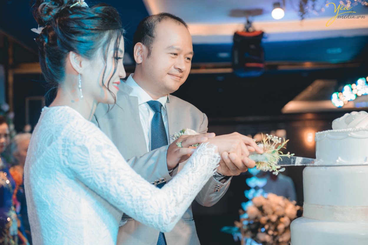 Chụp ảnh phóng sự cưới tại trung tâm Trống Đồng Palace - Mê Linh Plaza Hà Đông