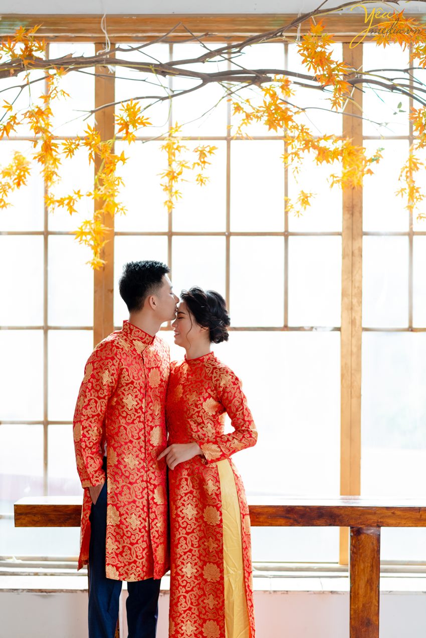 Chụp ảnh cưới tại phim trường Rosa để làm ảnh phóng tiệc xu hướng ảnh cưới không cần album