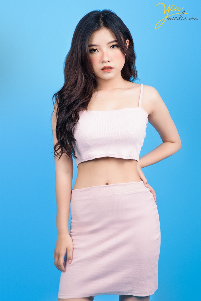 Chụp ảnh thời trang Fashion Lookbook trong studio tại Hà Nội giá bao nhiêu rẻ combo cho shop thời trang