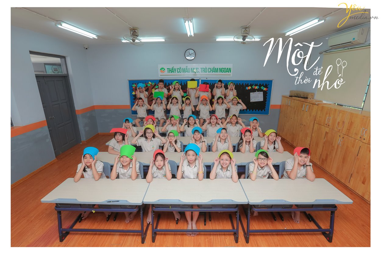 Chụp ảnh kỷ yếu là hoạt động hằng năm của các bạn học sinh cuối cấp, nhằm lưu giữ lại những khoảnh khắc, kỷ niệm đẹp của một thời học sinh. Yêu Media studio tạo nên những bức ảnh kỷ yếu đẹp độc lạ nhất dành cho các bạn học sinh hiện nay tại Hà Nội.