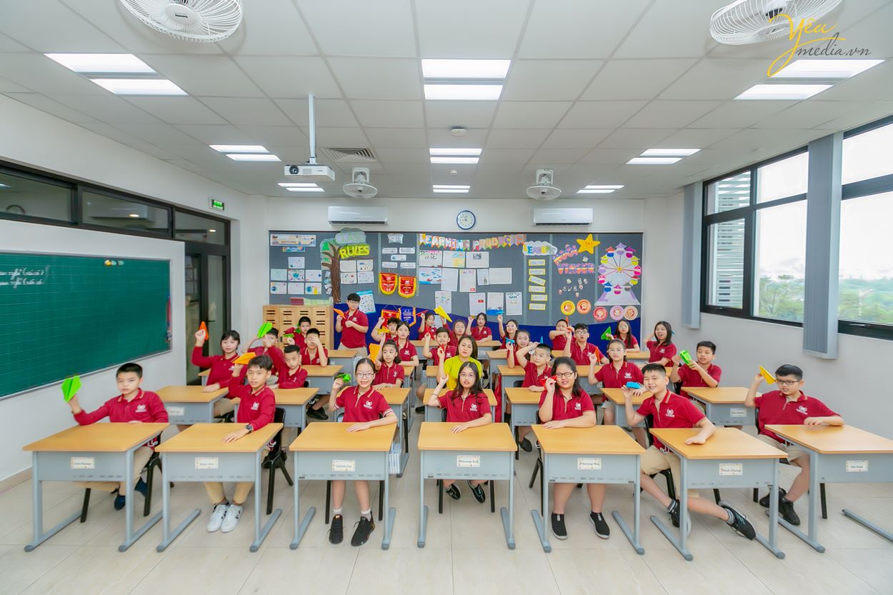 Chụp ảnh kỷ yếu cuối năm học cho học sinh trường Vinschool