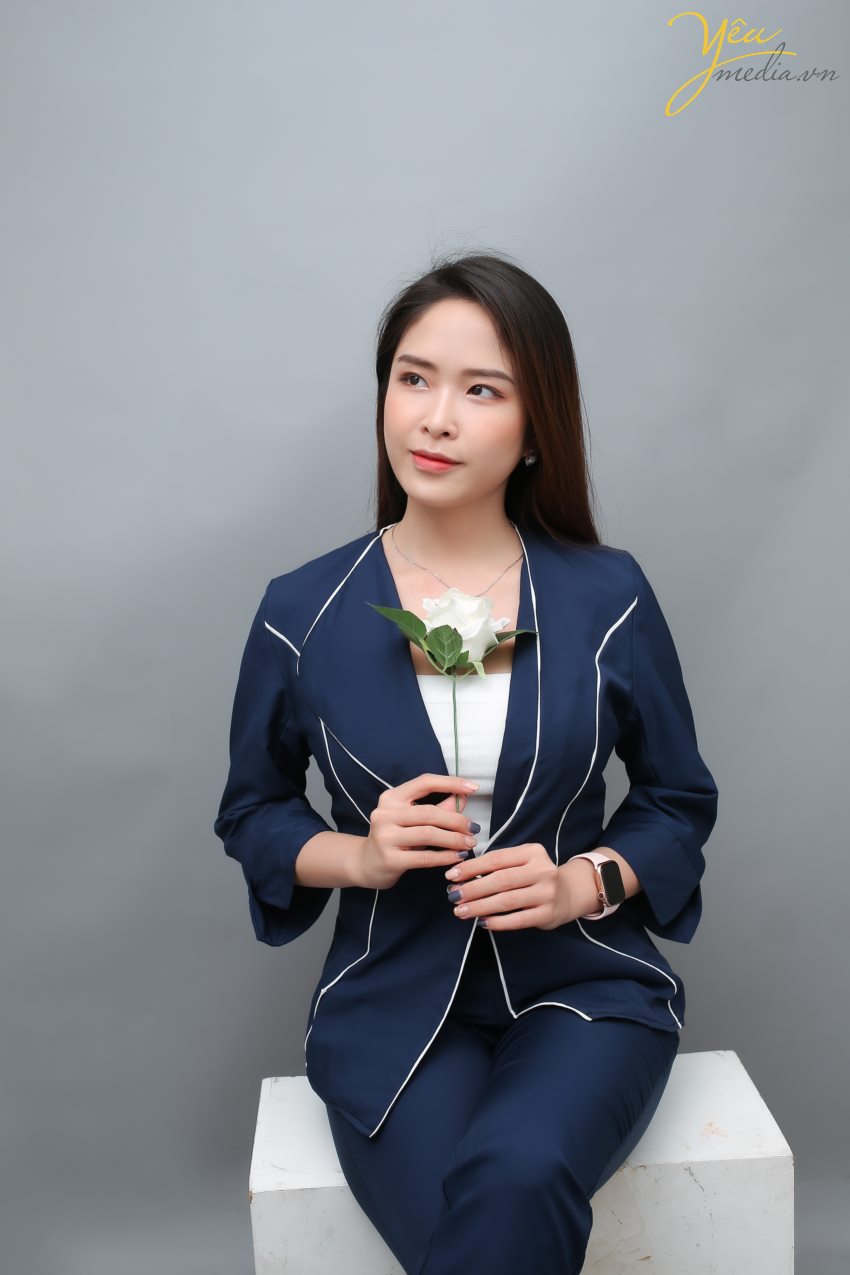 Chụp ảnh chân dung nữ doanh nhân xinh đẹp tại Hà Nội: Ms Ngọc Anh