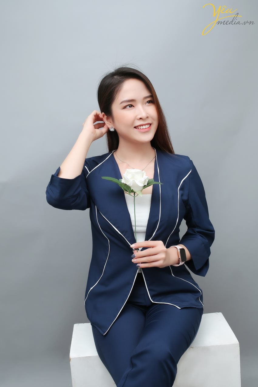 Chụp ảnh chân dung nữ doanh nhân xinh đẹp tại Hà Nội: Ms Ngọc Anh