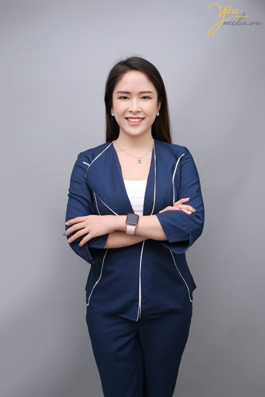 Chụp ảnh chân dung nữ doanh nhân xinh đẹp tại Hà Nội: Ms Ngọc Anh