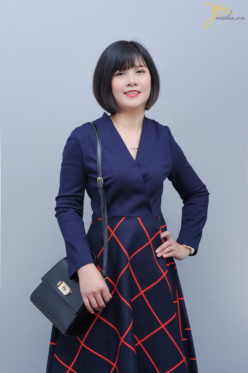 studio nào chuyên chụp ảnh nữ doanh nhân thành đạt tại hà nội