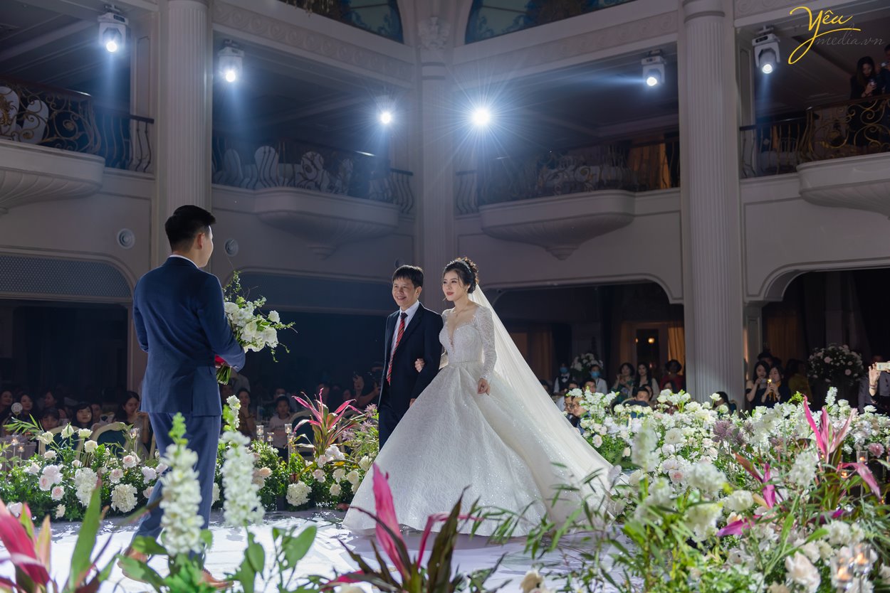 Chụp ảnh phóng sự cưới đẹp nhất ở Hà Nội studio Yêu Media