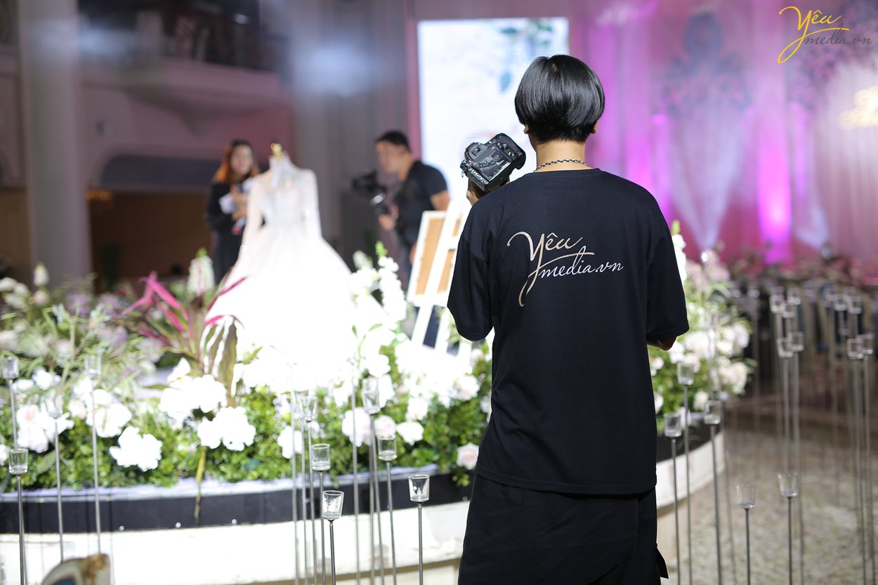 Chụp ảnh phóng sự cưới đẹp nhất ở Hà Nội studio Yêu Media