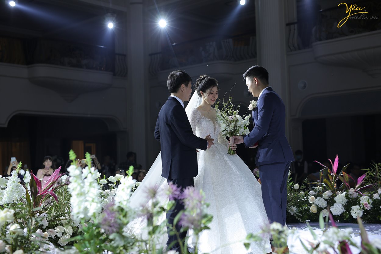 Chụp ảnh phóng sự cưới đẹp nhất ở Hà Nội studio Yêu Media