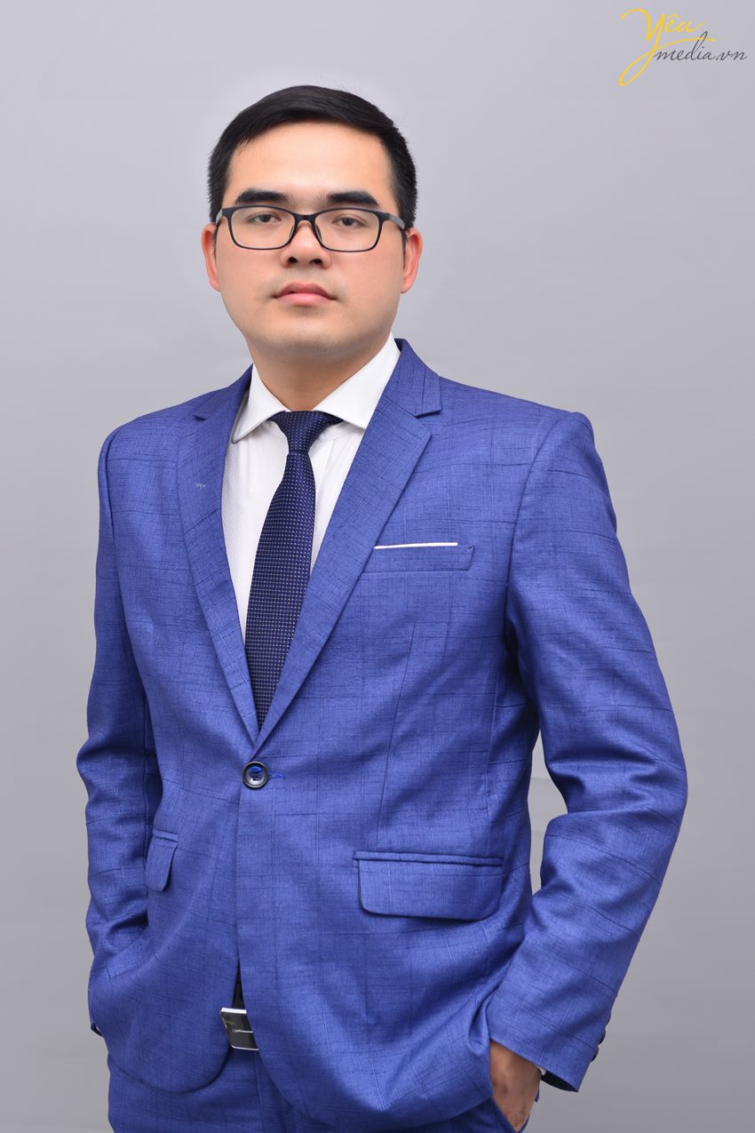 Chụp ảnh chân dung nam giới đẹp nhất tại Hà Nội trong studio