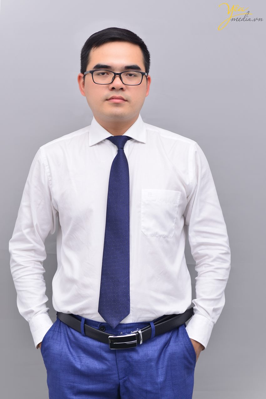 Chụp ảnh chân dung nam giới đẹp nhất tại Hà Nội trong studio