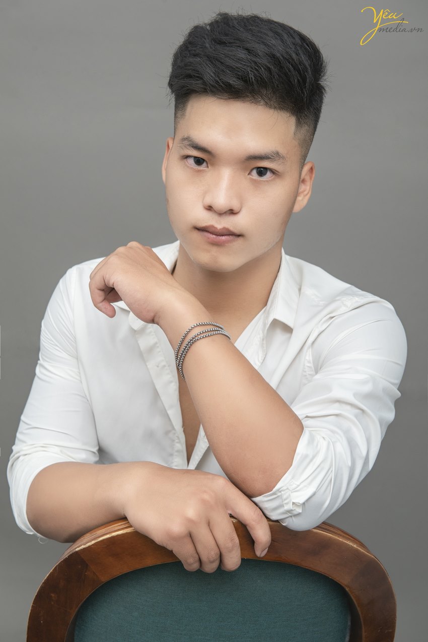 Chụp ảnh Profile nam ở Hà Nội uy tín, chất lượng tại studio: Khách hàng Mr. Nhật