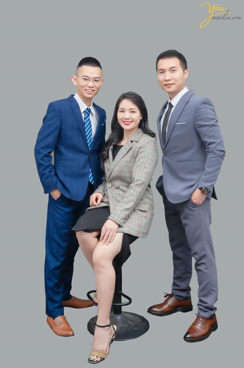 Chụp ảnh profile cho đội nhóm team 3 người của công ty làm hồ sơ năng lực Hà Nội