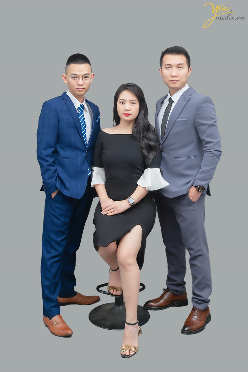 Chụp ảnh profile cho đội nhóm team 3 người của công ty làm hồ sơ năng lực Hà Nội