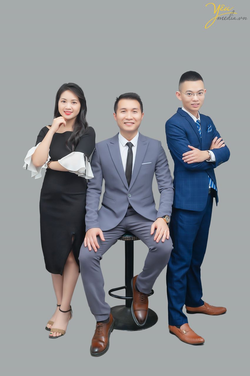 Chụp ảnh profile cho đội nhóm team 3 người của công ty làm hồ sơ năng lực Hà Nội